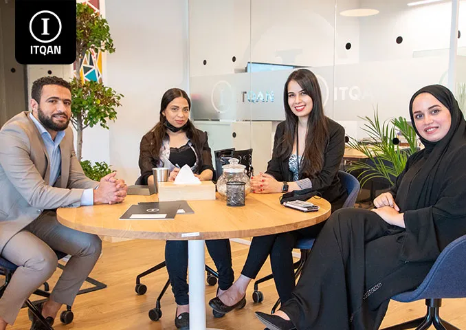 المناطق الحرة في دبي والإمارات الشمالية تقدم فرصًا للمستثمرين بملكية كاملة وإعفاءات ضريبية. تعرف على الخيارات المتاحة لاختيار الأنسب لعملك.
